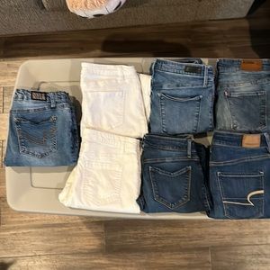 7 pairs of women’s jeans pants size 4 Express H&M Old Navy American Eagle